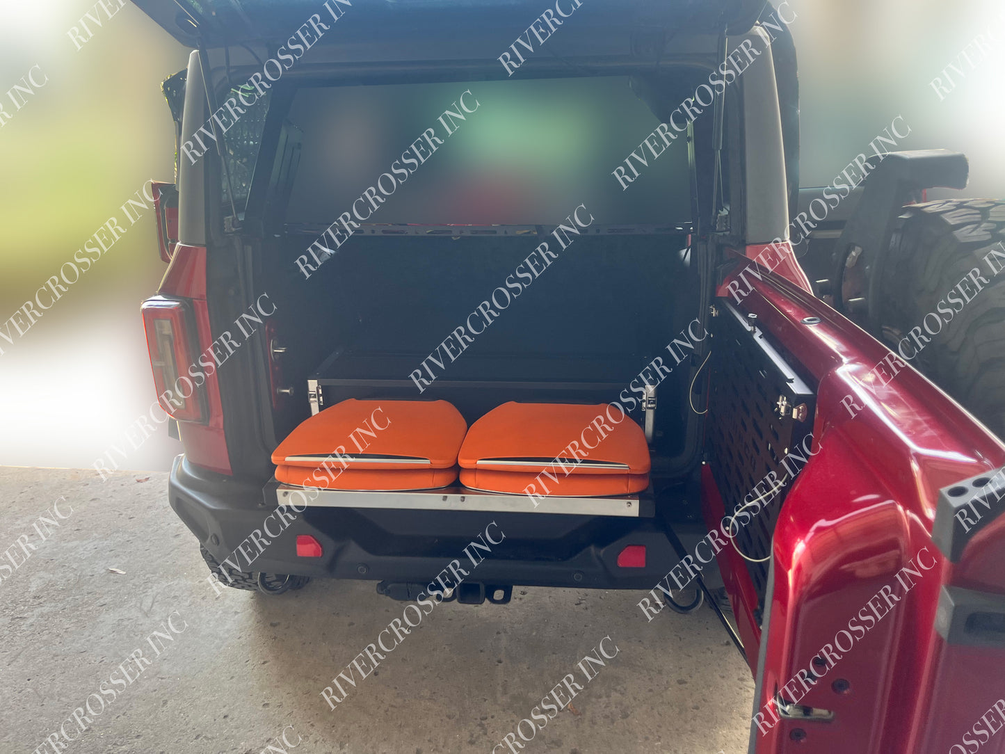 2024 Ford Bronco Viewing Seat/ Trunk Viewing Seat (Aftermarket)